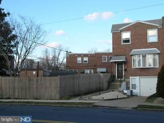 11800 Brandon Road Philadelphia, PA 19154 - Photo 1 of 6 Gallery Image 1
