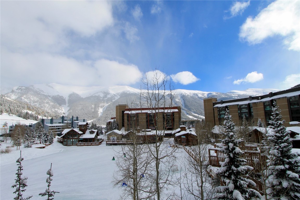 172 Copper Circle, Unit 301 Copper Mountain, CO 80443 - Photo 21 of 23 a view of a room with gym equipment