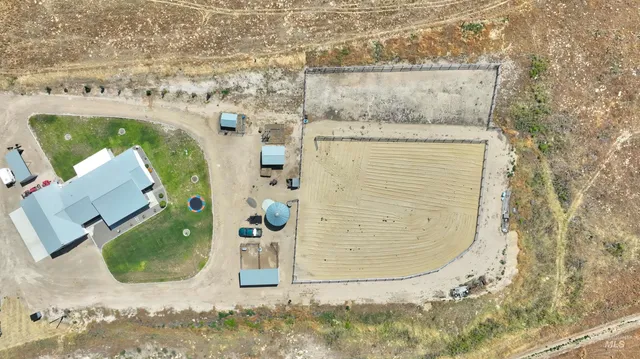 $700,000 | 29492 Farmway Road, Caldwell, ID 83607