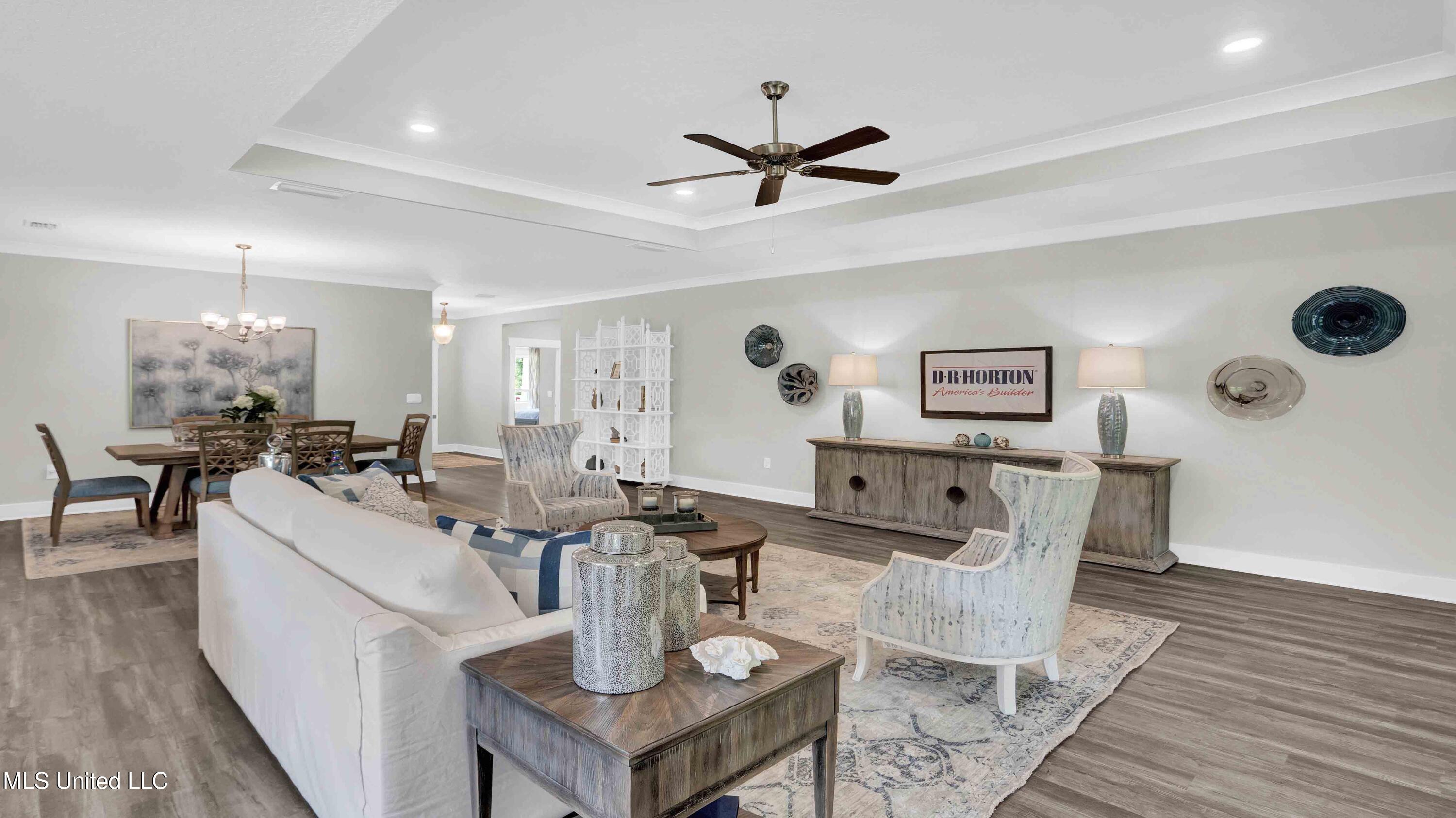 14423 South Swan Road Gulfport, MS 39503 - Photo 2 of 38 J__03822