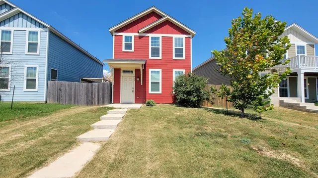 $1,650 | 404 Ferrule Drive, Kyle, TX 78640