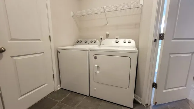 $1,650 | 404 Ferrule Drive, Kyle, TX 78640