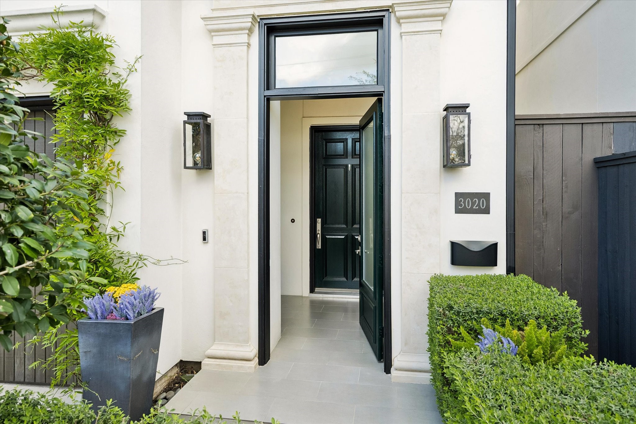 3020 Lake Street Houston, TX 77098 - Photo 2 of 41 The entry has a private vestibule before the front door offering a great place for package delivery.