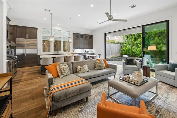 $1,649,000 | 3020 Lake Street, Houston, TX 77098