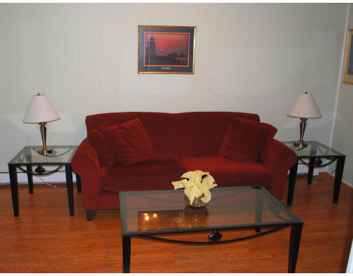 62 Ruthellen Road Holliston, MA 01746 - Photo 6 of 8 Gallery Image 6