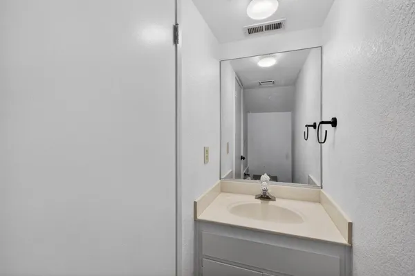 $1,700,000 | 98 Alta Vista Avenue, Roseville, CA 95678