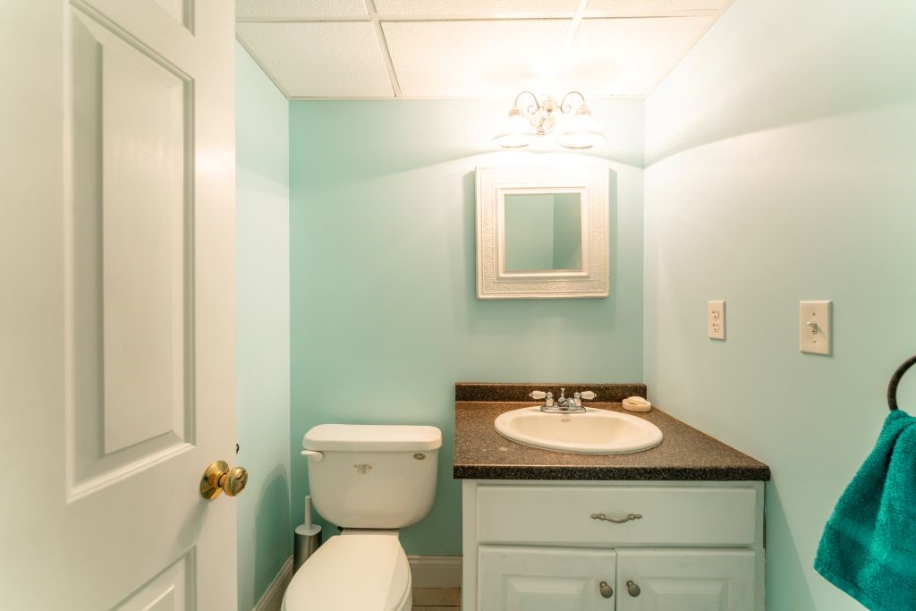 11 Sylvan Lane Westerly, RI 02891 - Photo 40 of 43