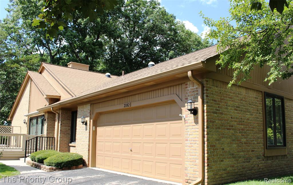 2182 London Bridge Drive, Unit 38 Rochester Hills, MI 48307 - Photo 47 of 49
