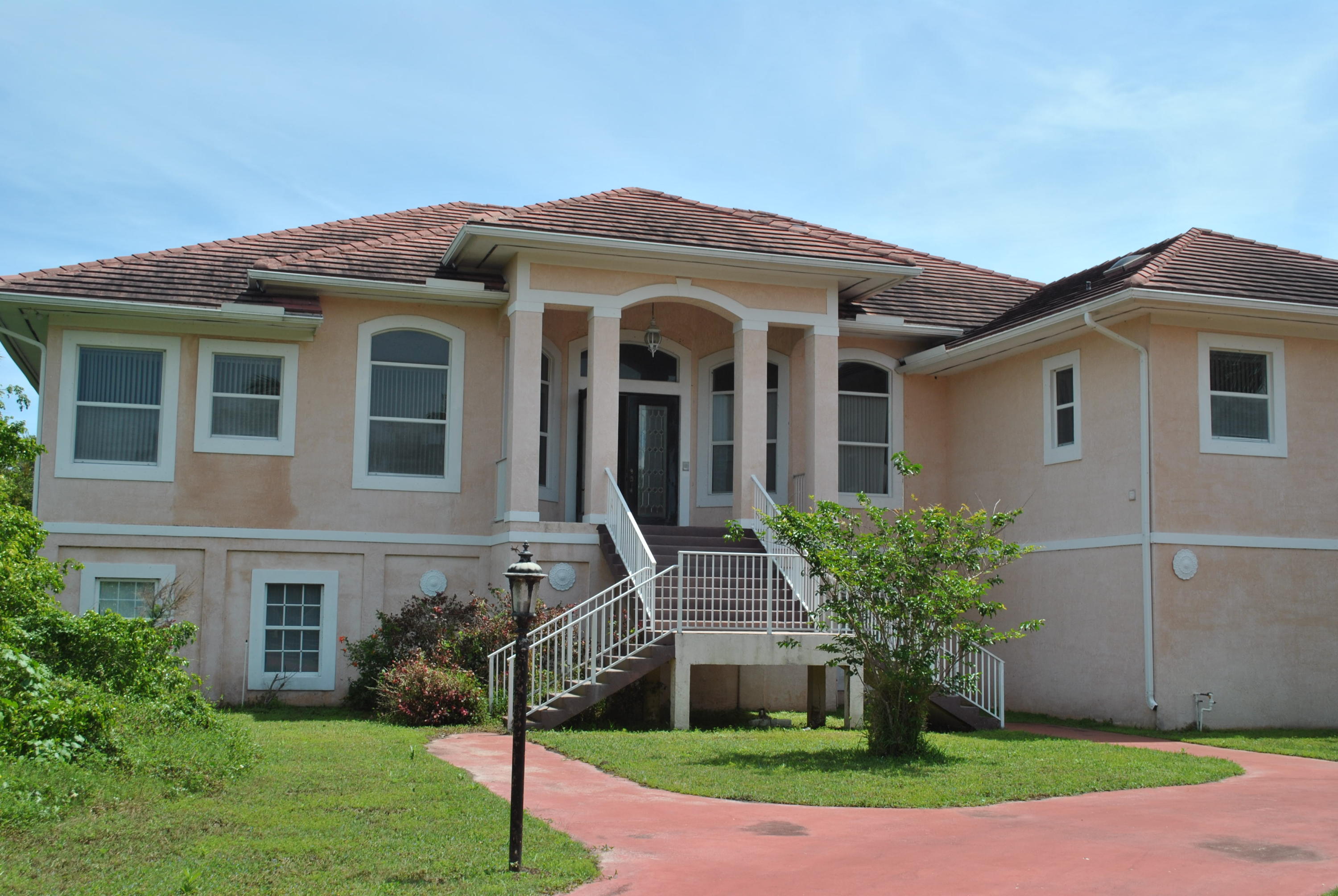 126 North Sewalls Point Road Stuart, FL 34996 - Photo 3 of 18 DSC_3221
