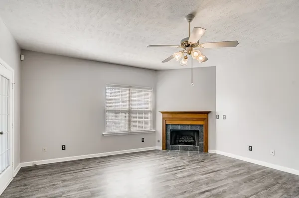 $2,600 | 1713 Jimmy Cove, La Vergne, TN 37086