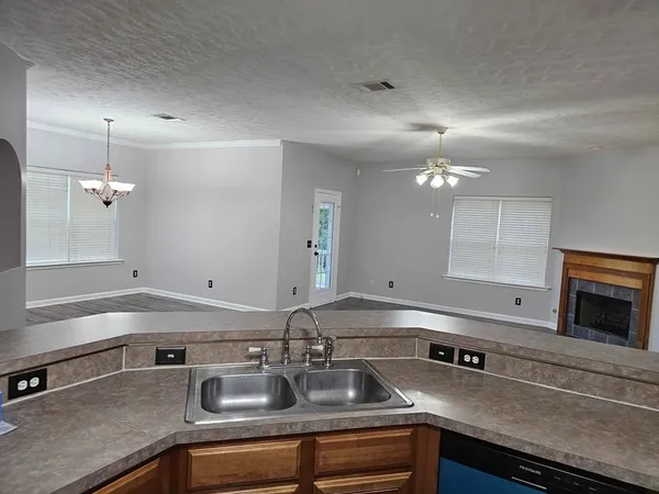 $2,600 | 1713 Jimmy Cove, La Vergne, TN 37086