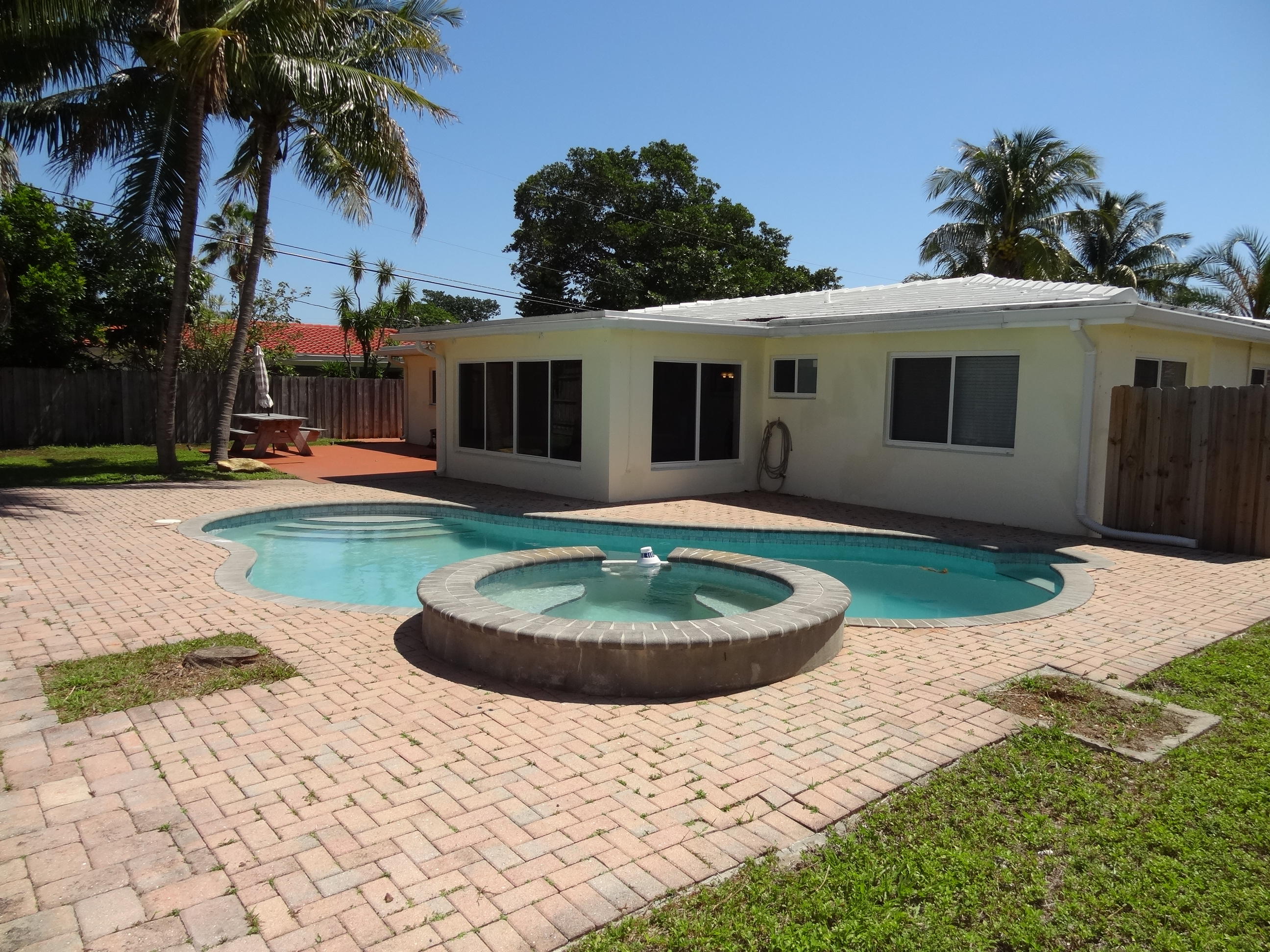 2765 Northeast 4th Drive Boca Raton, FL 33431 - Photo 15 of 19 DSC06333