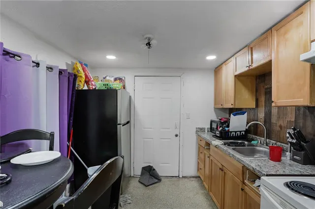 $99,500 | 2105 Southeast 45th Terrace, Gainesville, FL 32641