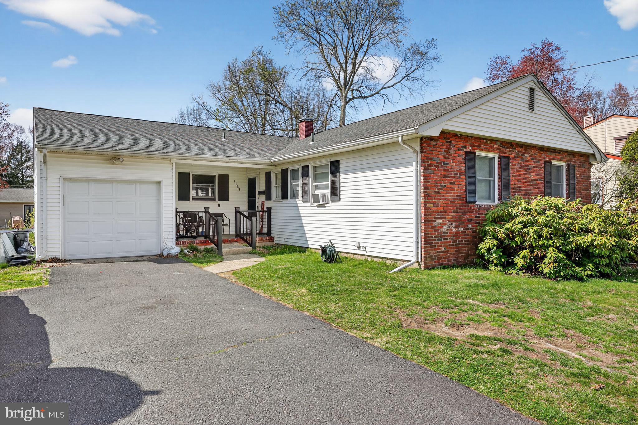 1183 Lower Ferry Road Ewing, NJ 08618 - Photo 2 of 22