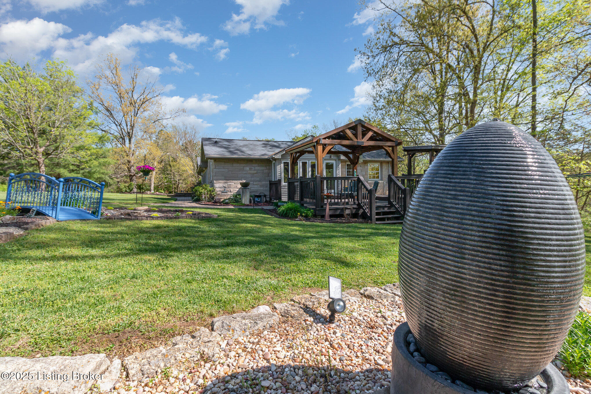 4500 Chenoweth Run Road Louisville, KY 40299 - Photo 22 of 28 026_4500_chenoweth_run_road_8-edit_511