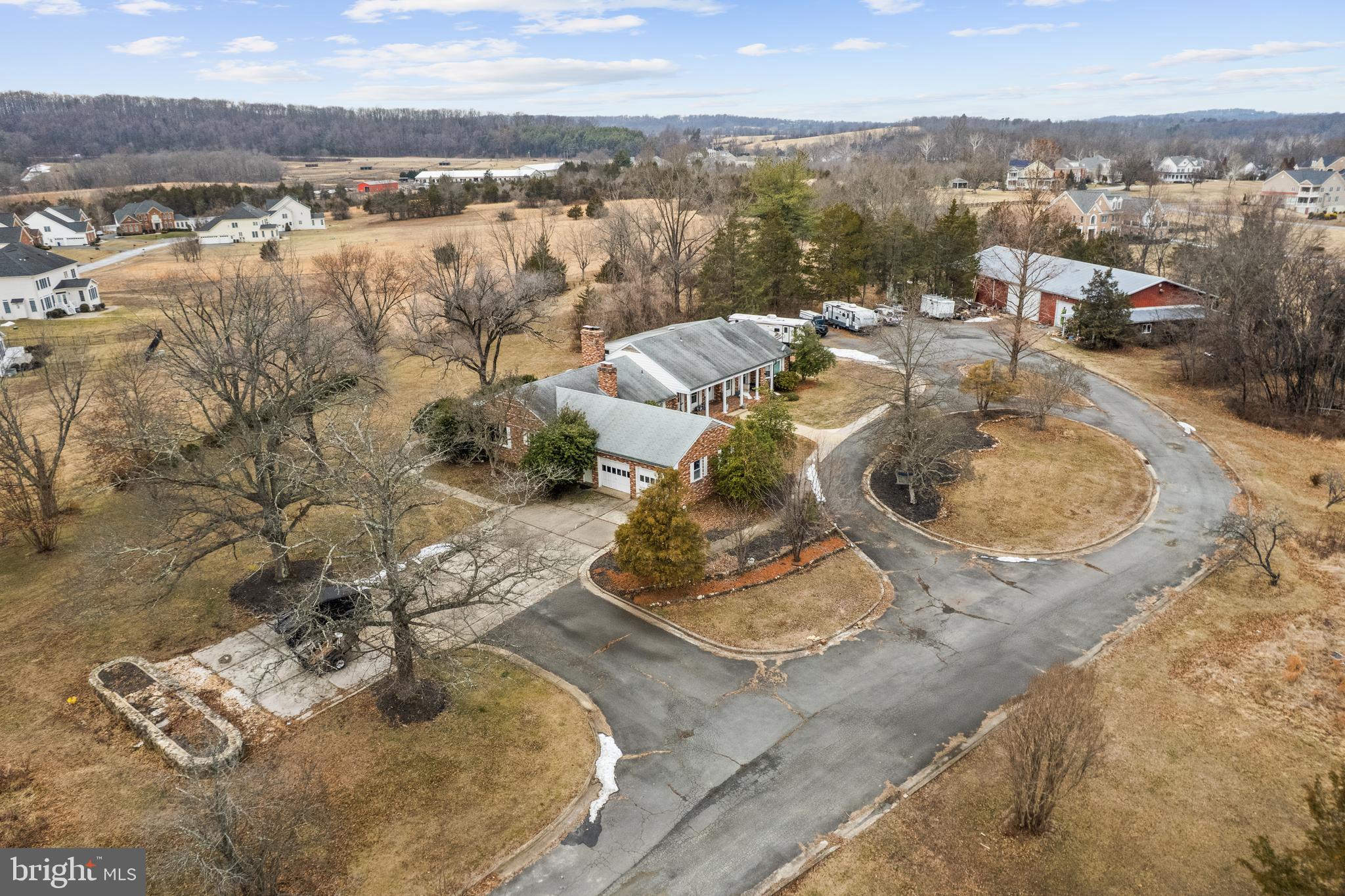 20043 Gleedsville Road Leesburg, VA 20175 - Photo 8 of 13 Gallery Image 8