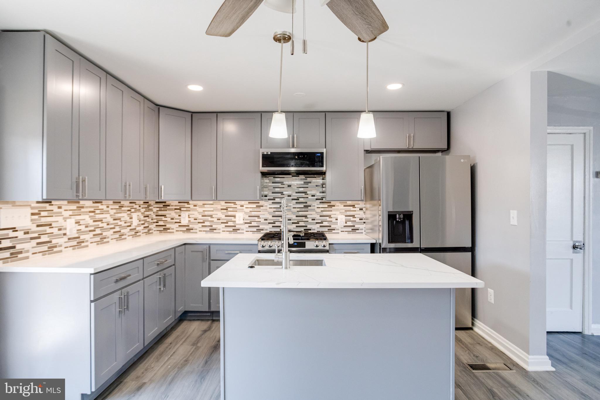 6919 Belclare Road Dundalk, MD 21222 - Photo 13 of 65