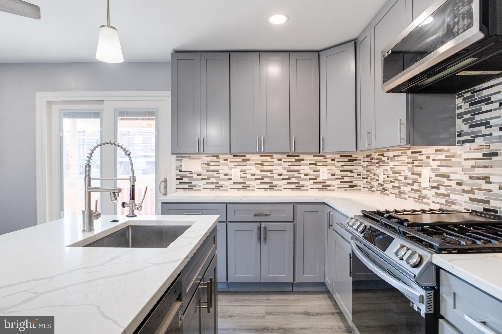 6919 Belclare Road Dundalk, MD 21222 - Photo 16 of 65