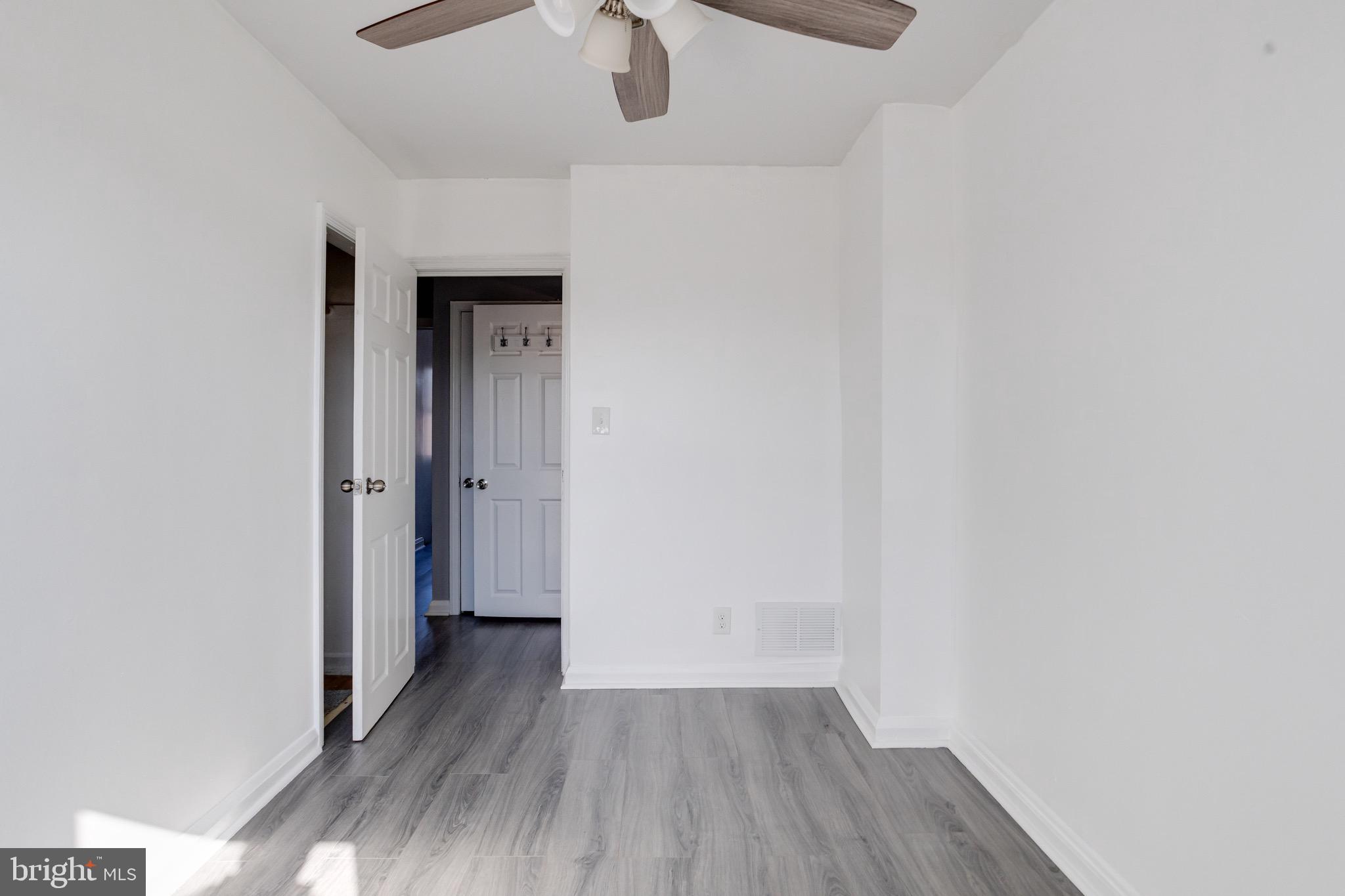 6919 Belclare Road Dundalk, MD 21222 - Photo 31 of 65