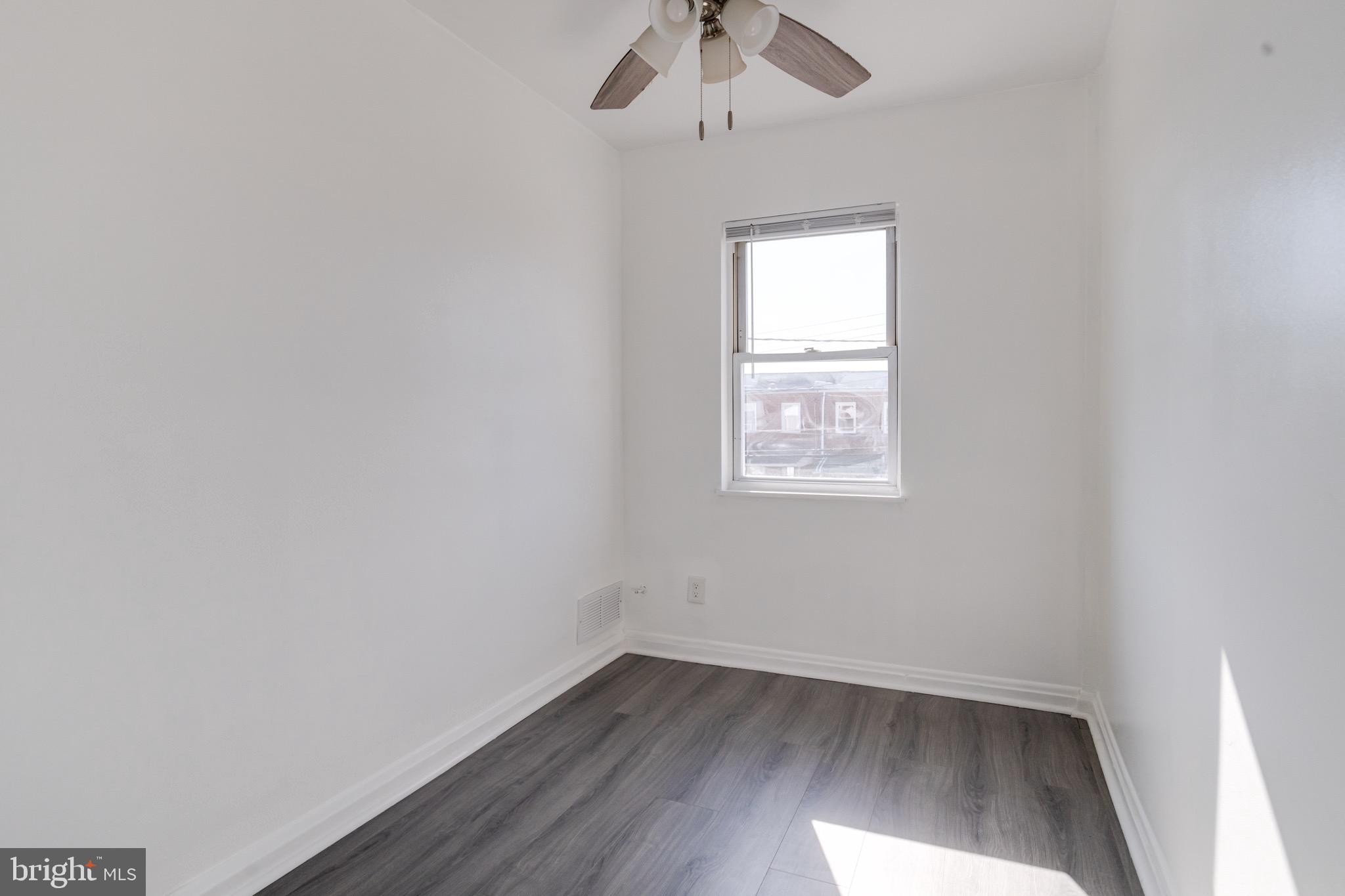 6919 Belclare Road Dundalk, MD 21222 - Photo 33 of 65