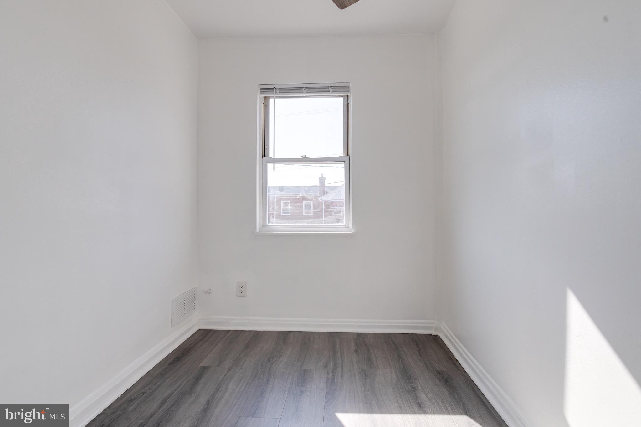 6919 Belclare Road Dundalk, MD 21222 - Photo 34 of 65