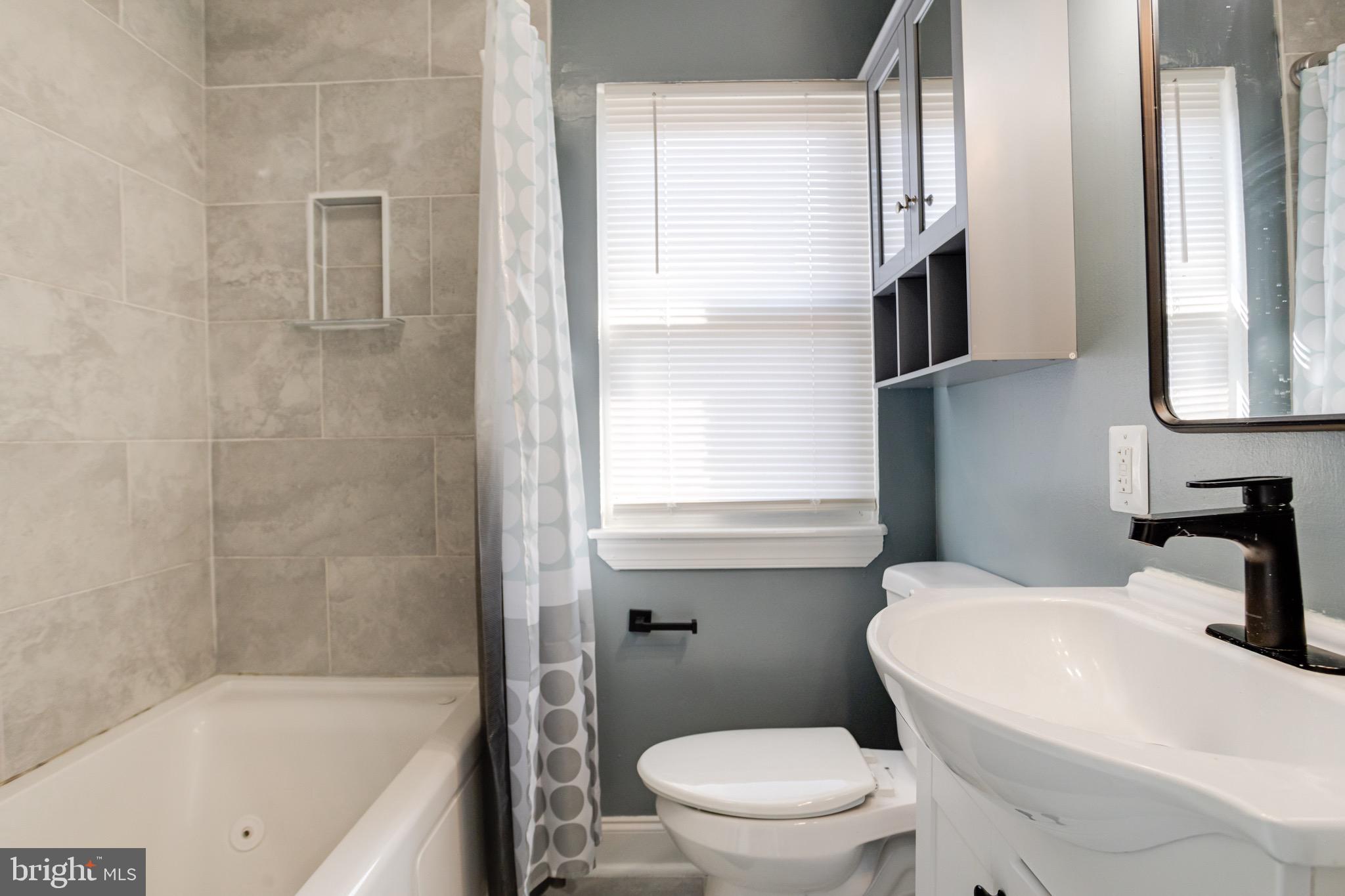 6919 Belclare Road Dundalk, MD 21222 - Photo 37 of 65