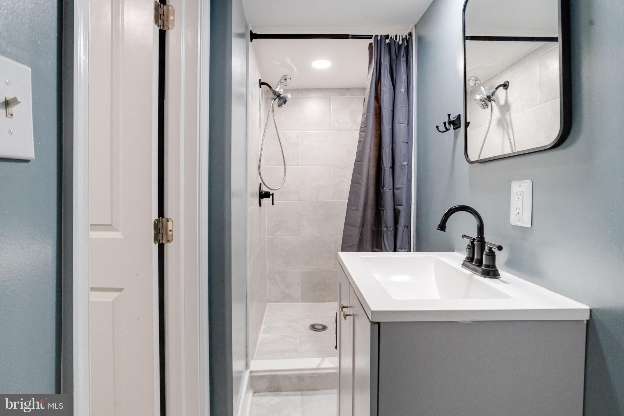 6919 Belclare Road Dundalk, MD 21222 - Photo 47 of 65