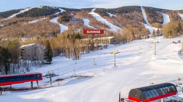 $359,900 | 8 Sunrise Drive, Unit A108, Newry, ME 04261