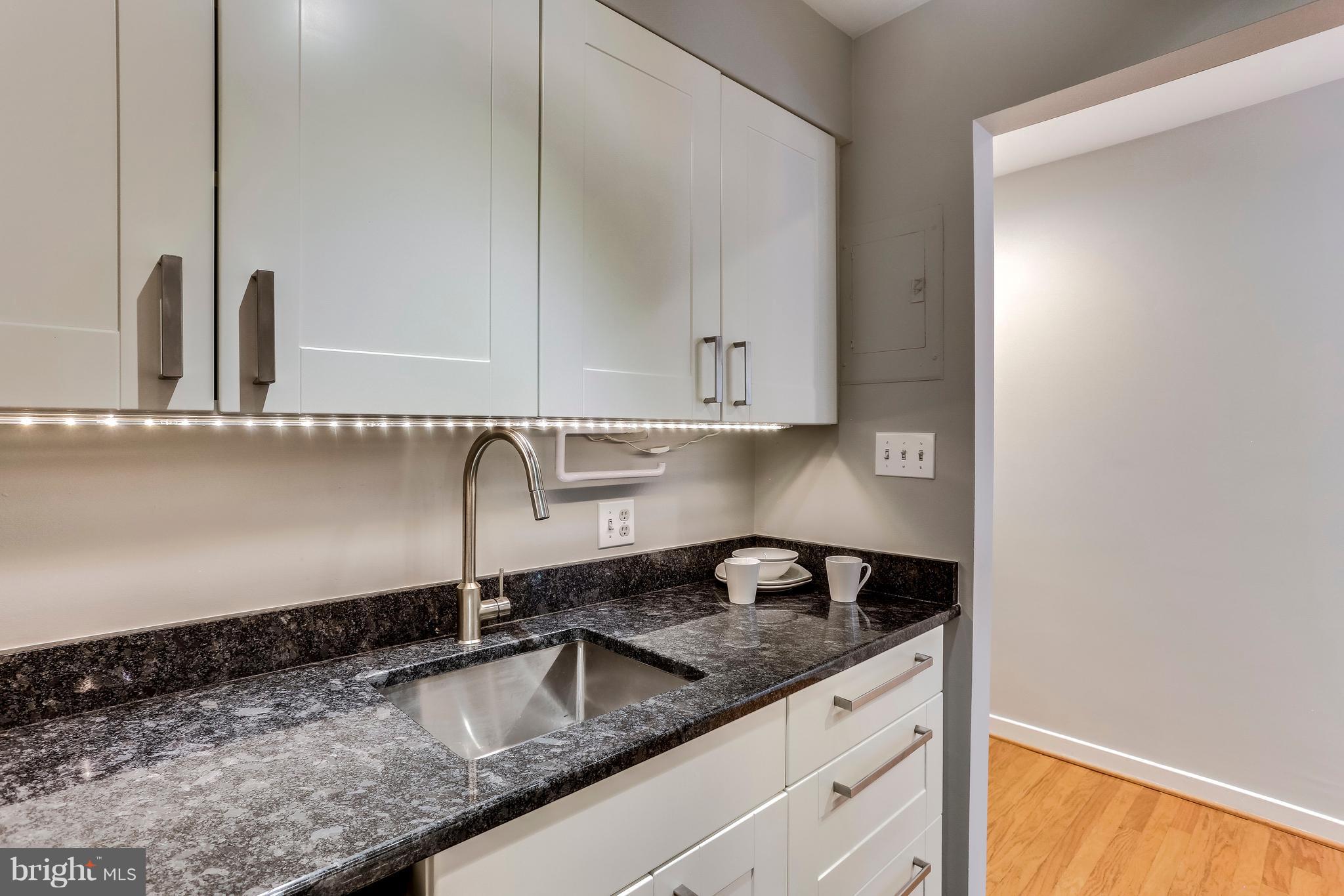 8207 Grubb Road, Unit G203 Silver Spring, MD 20910 - Photo 22 of 28 Kitchen