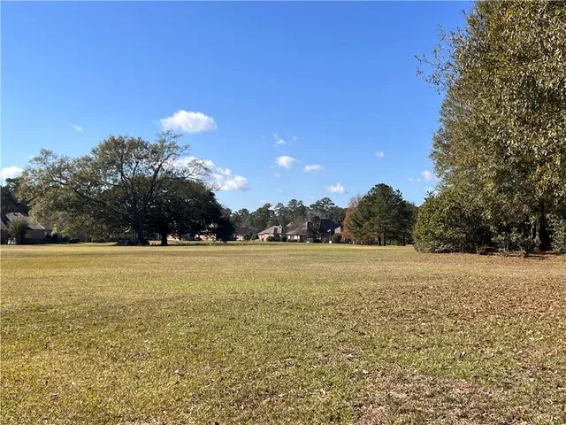 $3,200 | 285 Lourdes Lane, Covington, LA 70435