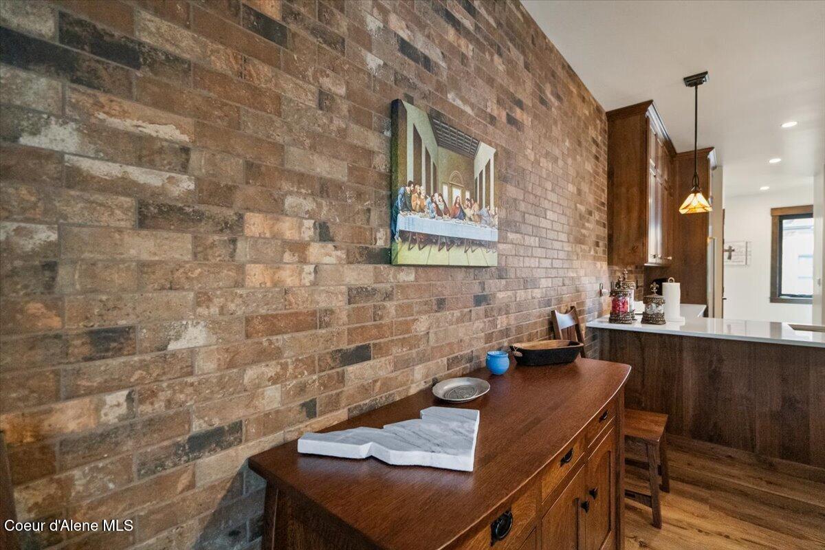 3544 East Winray Drive Hayden, ID 83835 - Photo 14 of 73 21-Brick wall