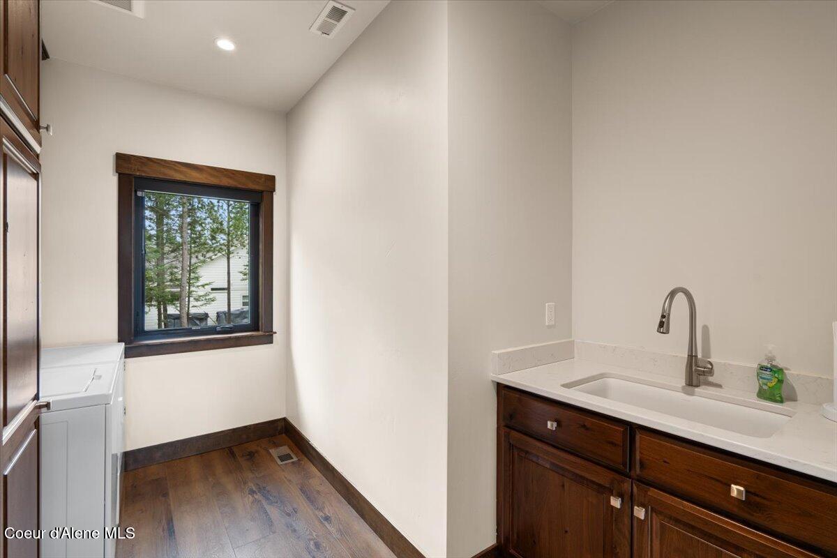 3544 East Winray Drive Hayden, ID 83835 - Photo 41 of 73 49-Laundry
