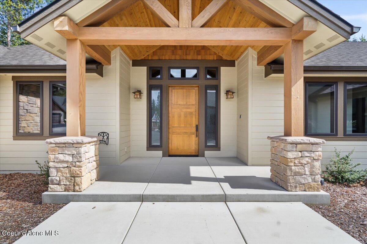 3544 East Winray Drive Hayden, ID 83835 - Photo 6 of 73 12-Front entry