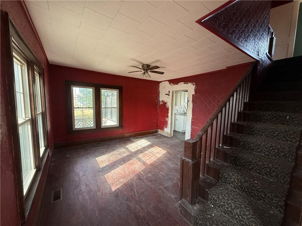 101 Buttermilk Station Road East Lynne, MO 64743 - Photo 7 of 36