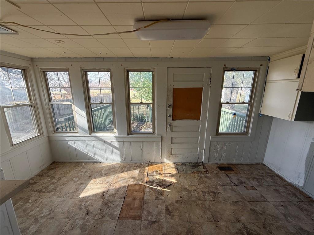 101 Buttermilk Station Road East Lynne, MO 64743 - Photo 8 of 36