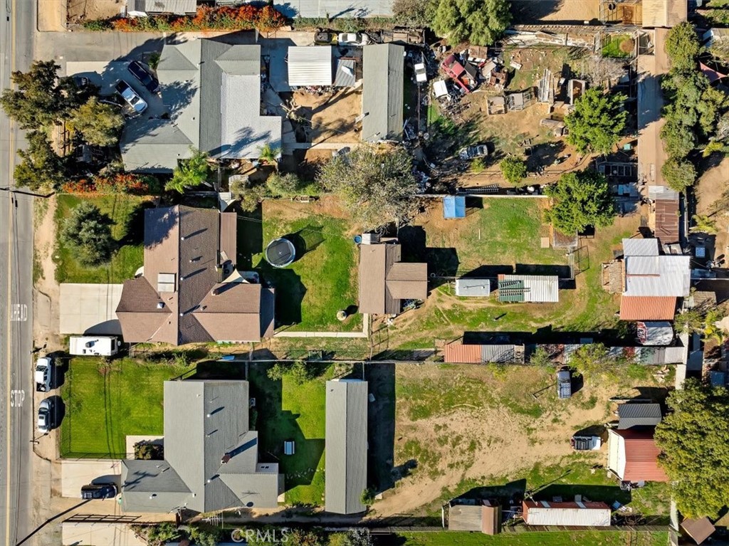 1441 Fifth Street Norco, CA 92860 - Photo 70 of 72 an aerial view of houses with outdoor space