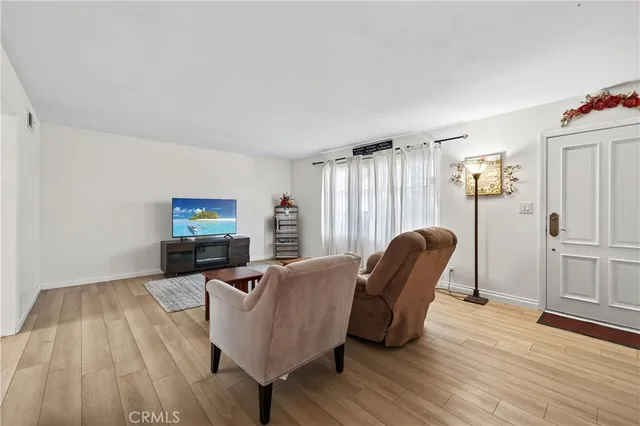 $1,399,000 | 17562 Laurie Lane, Tustin, CA 92780