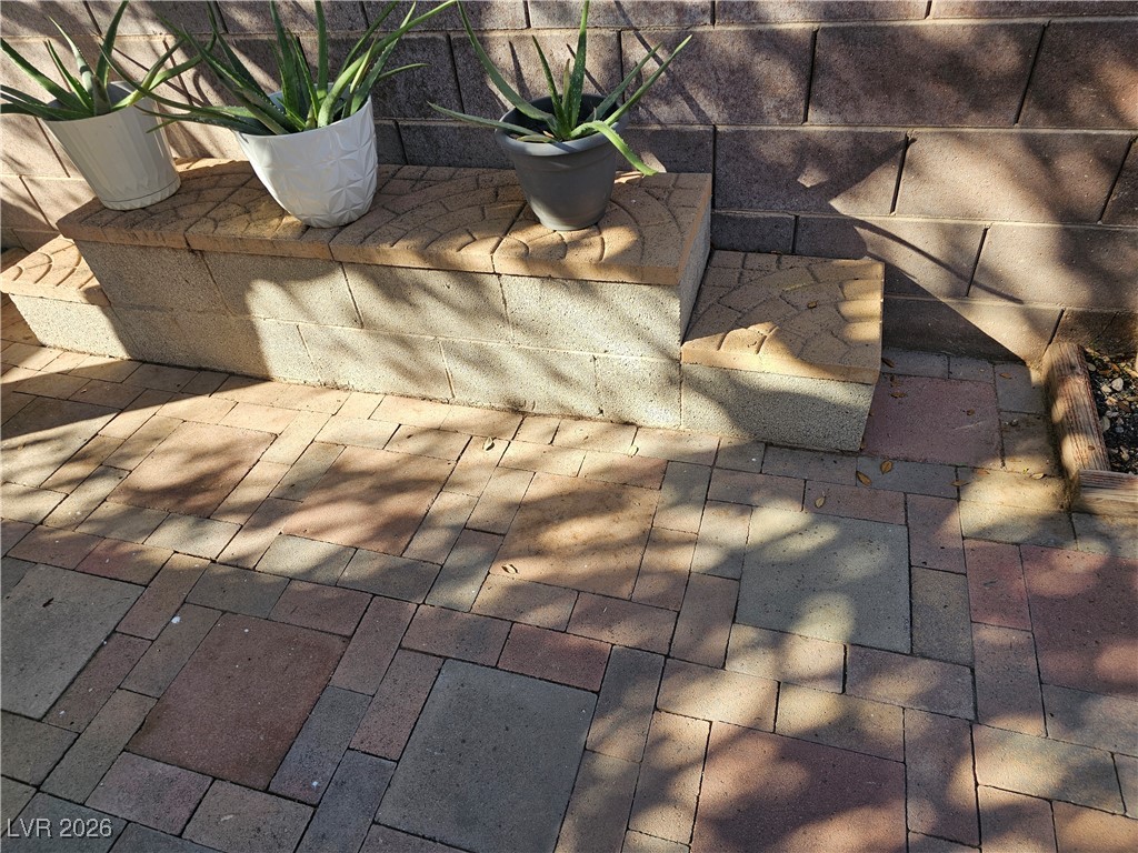 1747 Raspberry Hill Road Las Vegas, NV 89142 - Photo 15 of 23