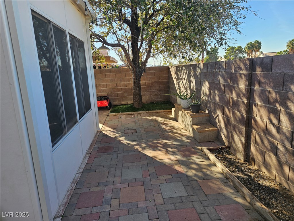 1747 Raspberry Hill Road Las Vegas, NV 89142 - Photo 21 of 23