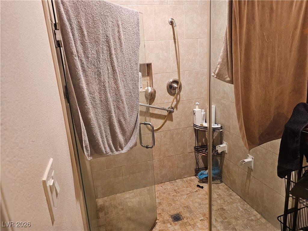 1747 Raspberry Hill Road Las Vegas, NV 89142 - Photo 5 of 23