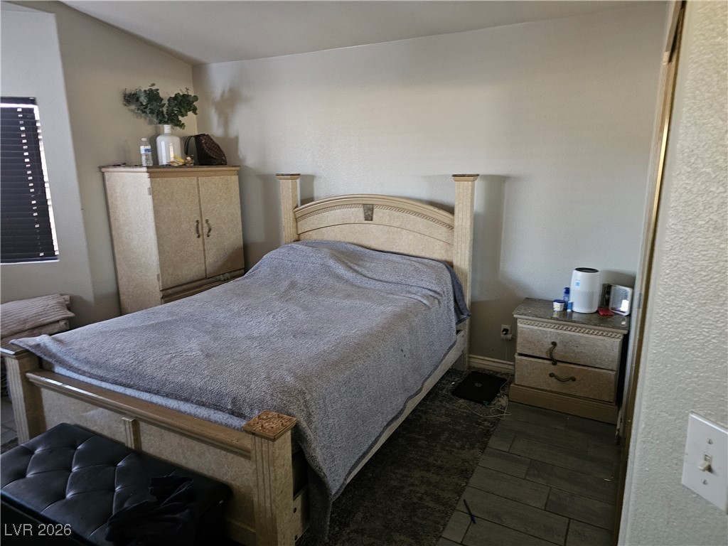 1747 Raspberry Hill Road Las Vegas, NV 89142 - Photo 7 of 23