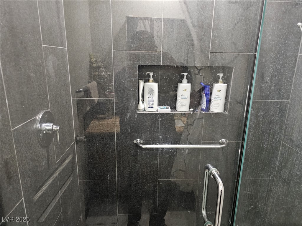 1747 Raspberry Hill Road Las Vegas, NV 89142 - Photo 8 of 23