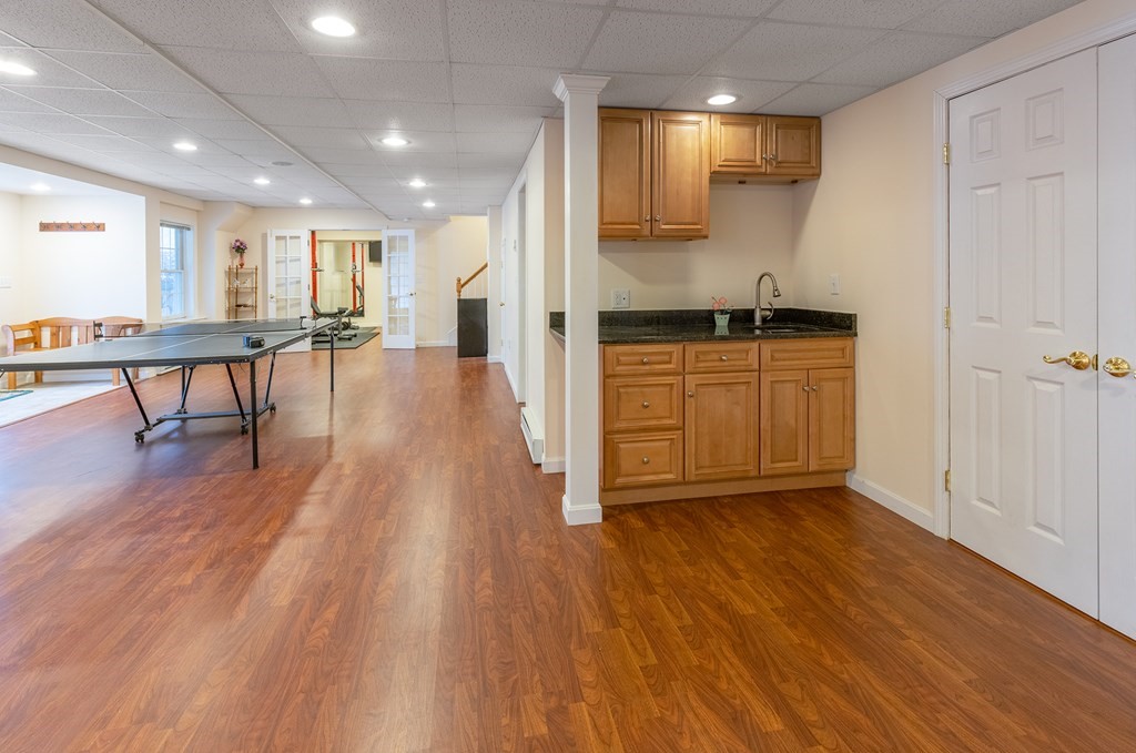 37 Greenwood Road Hopkinton, MA 01748 - Photo 35 of 40 Gallery Image 35