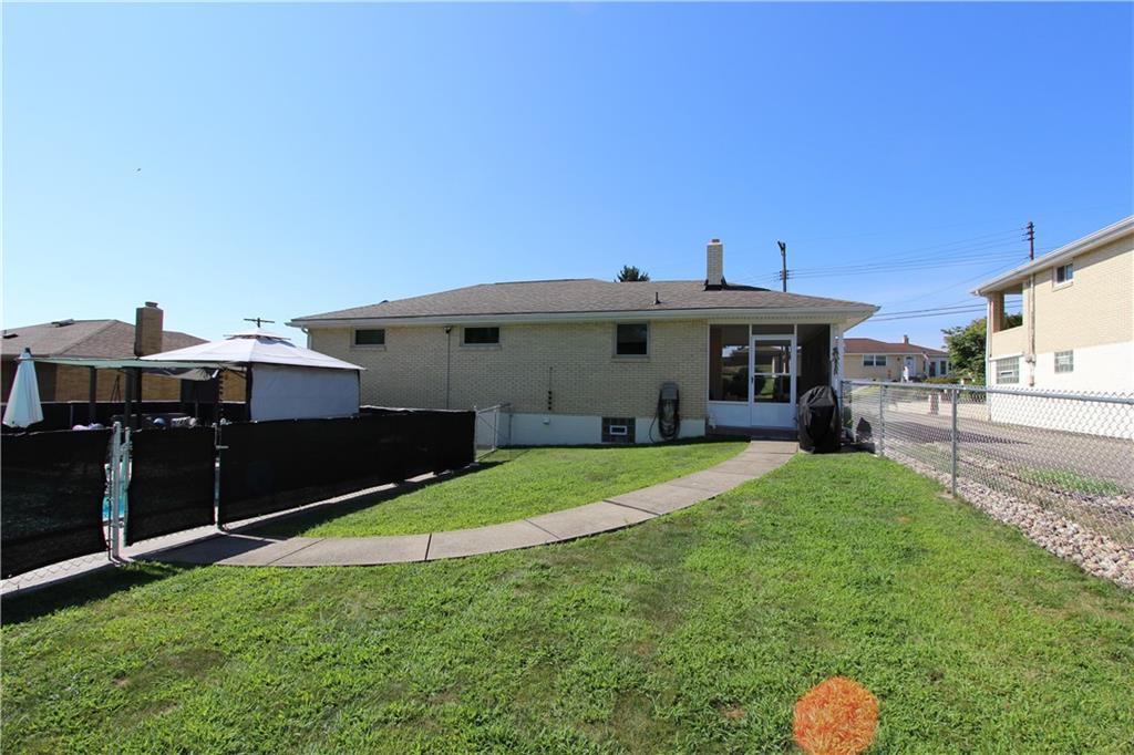 217 Barbara Drive McKees Rocks, PA 15136 - Photo 28 of 39 Gallery Image 28