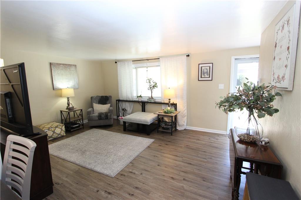 217 Barbara Drive McKees Rocks, PA 15136 - Photo 5 of 39 Gallery Image 5
