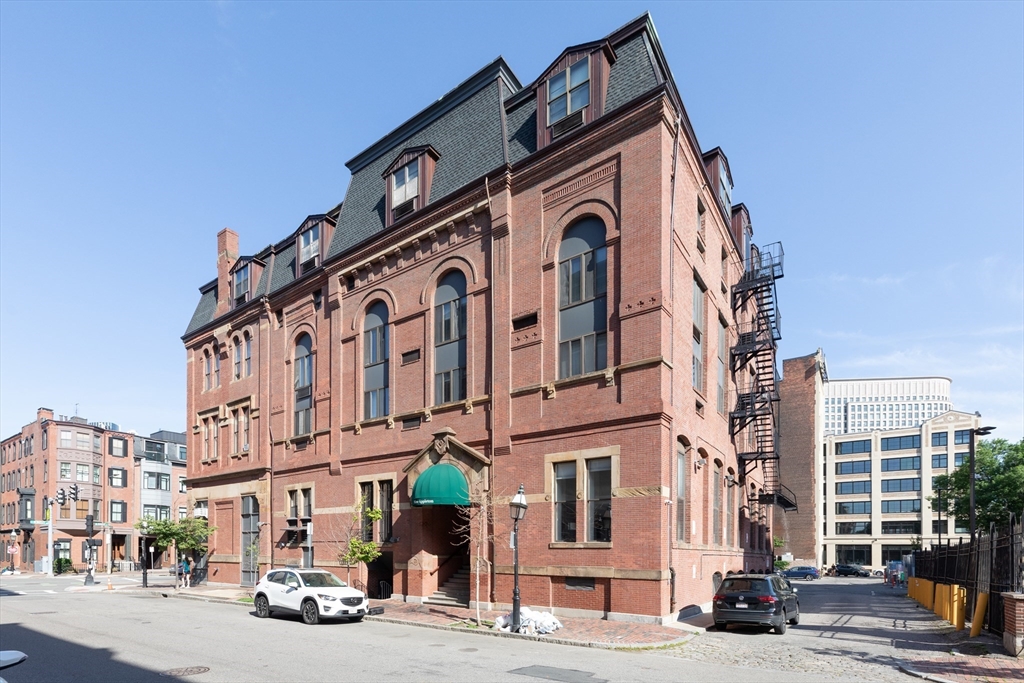 9 Appleton Street, Unit 310 Boston, MA 02116 - Photo 15 of 15