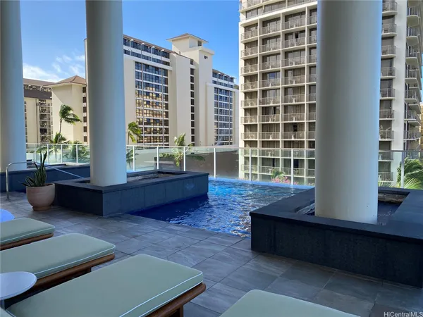 $3,000 | 223 Saratoga Road, Unit 2316, Honolulu, HI 96815