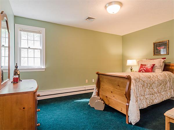 46 Carlisle Road Acton, MA 01720 - Photo 21 of 27 Gallery Image 21