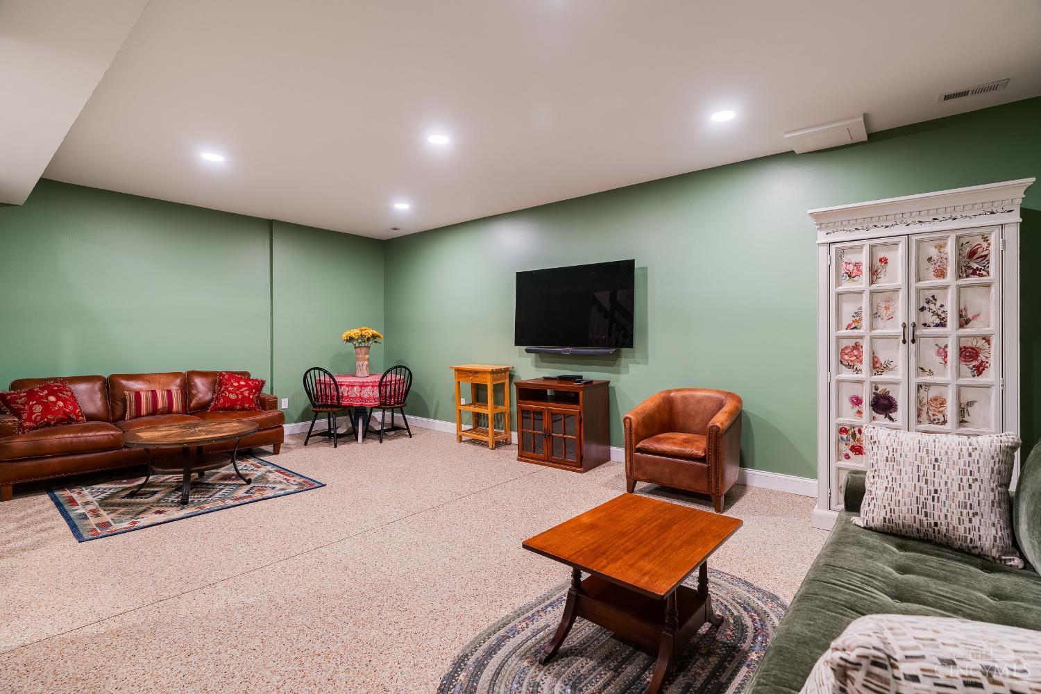 2207 Riverside Drive, Unit C4 Cincinnati, OH 45202 - Photo 57 of 59