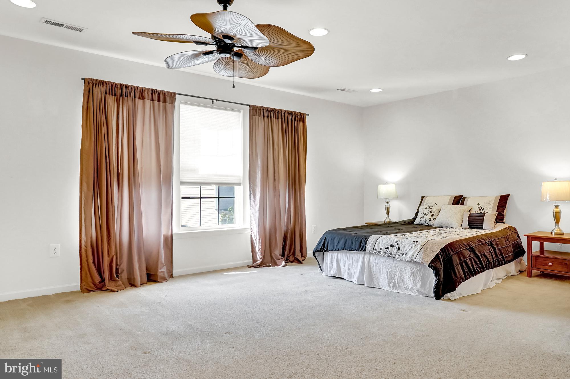 708 MacDill Road Baltimore, MD 21220 - Photo 19 of 34 Owner Suite